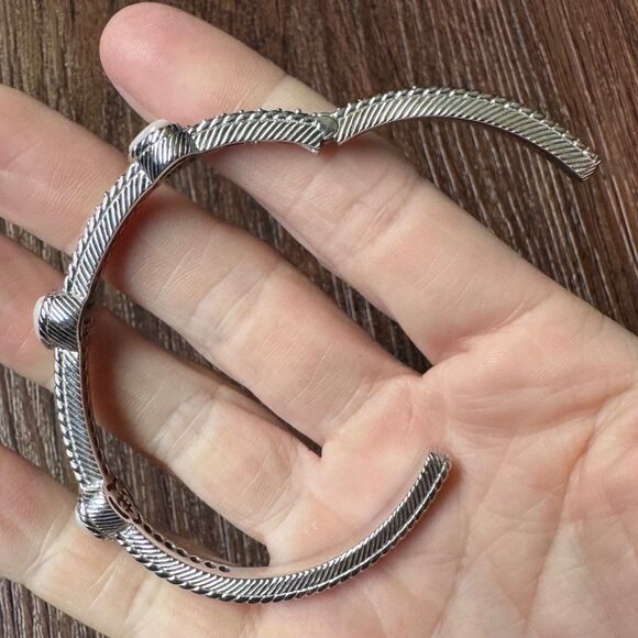 JUDITH RIPKA Sterling Silver Cuff Bracelet Pink Mother of Pearl Heart & CZ, MOP - Picture 8 of 14